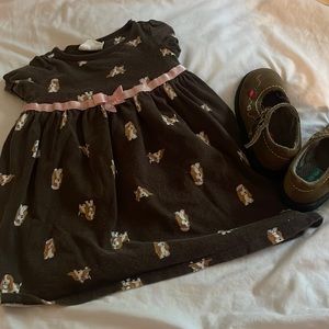 Cute dog dress which includes cute shoes !! Dress size : 18-24 MOS, Shoe size:7t